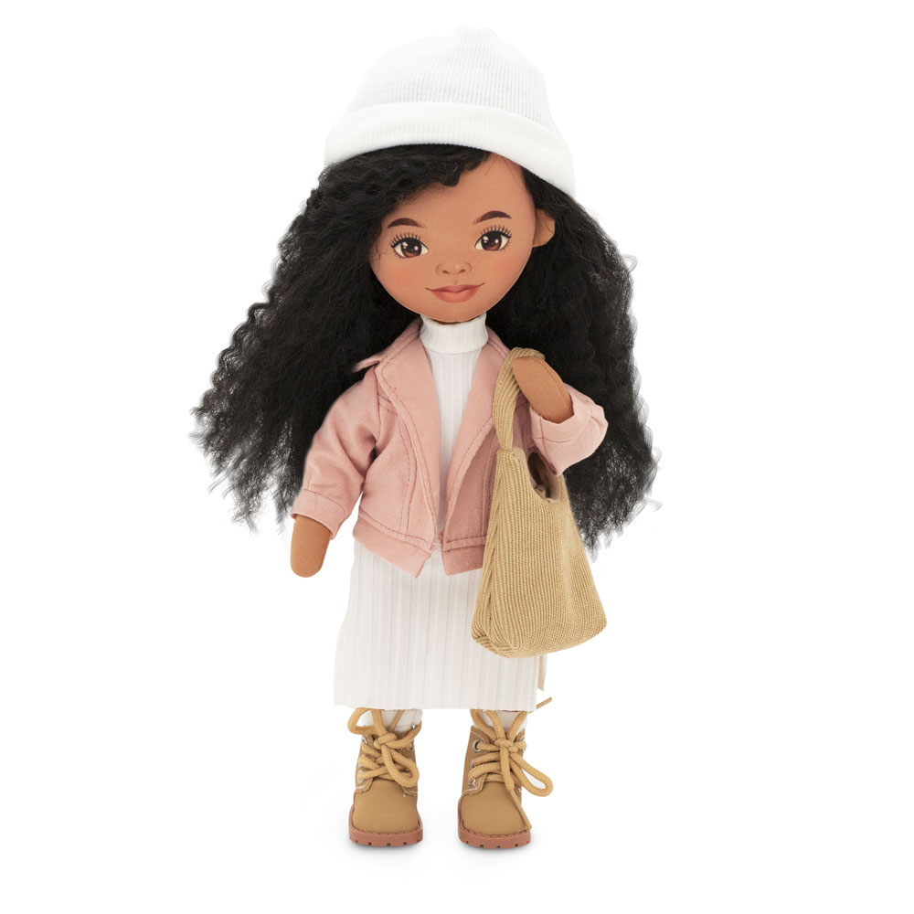 TINA CON CHAQUETA ROSA